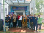 Peringati Hari Lingkungan Hidup 2026, Senator Senator Abdul Hamid dan PWI Pelalawan Tanam Pohon Buah di Kantor PWI