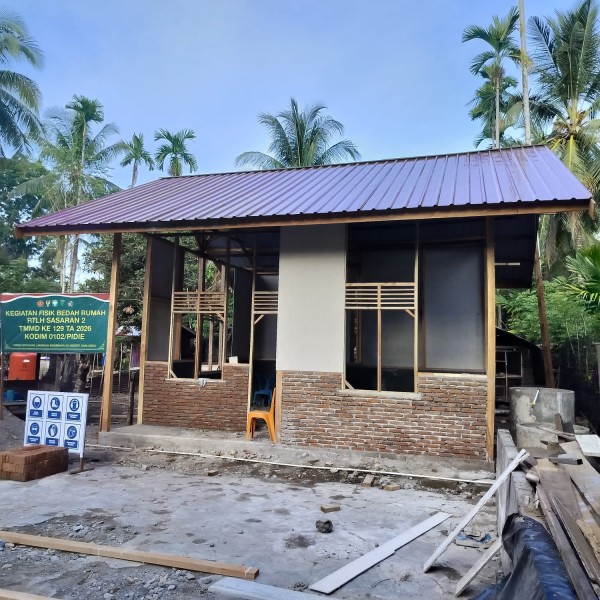 Satgas TMMD ke-129 Kodim 0102/Pidie Kebut Rehab Rumah Mulyana, Progres Tembus 47 Persen
