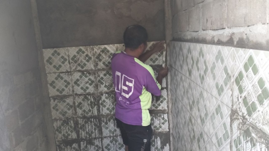 Hadirkan Fasilitas Kesehatan , Pembangunan MCK SD 013 Pangkalan Terap Segera Rampung