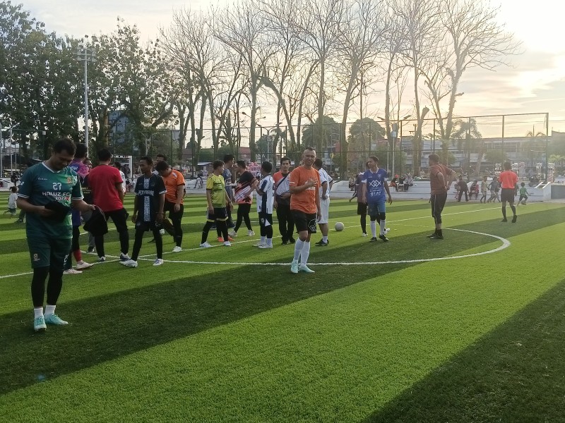 Sukaini & Reren Andika Gaungkan Semangat Hidup Sehat Kader PKS Pelalawan