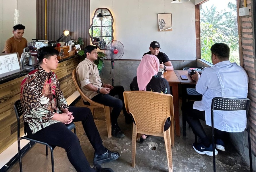 Sentuh Pelosok Pelalawan, BRI Pangkalan Kerinci Jemput Bola Salurkan Rekening BritAma P3K Paruh Waktu
