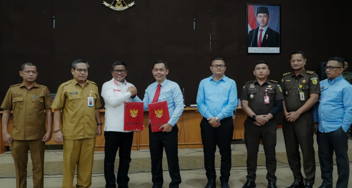 Pemkab dan Kejari Pelalawan Tandatangani MoU, Perkuat Pendampingan Hukum