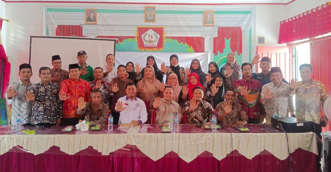 Sosialisasi Hak Anak di Pangkalan Lesung, Erik Sebut Guru Juga Perlu Perlindungan