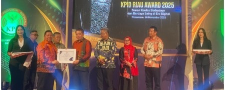 Pelalawan Raih Pengharaan KPID Award 2025