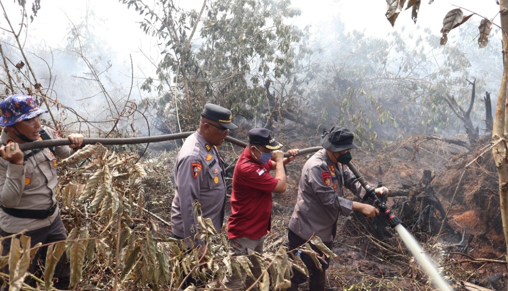 Kapolres Imbau Warga Hentikan Pembakaran Lahan Usai Karhutla